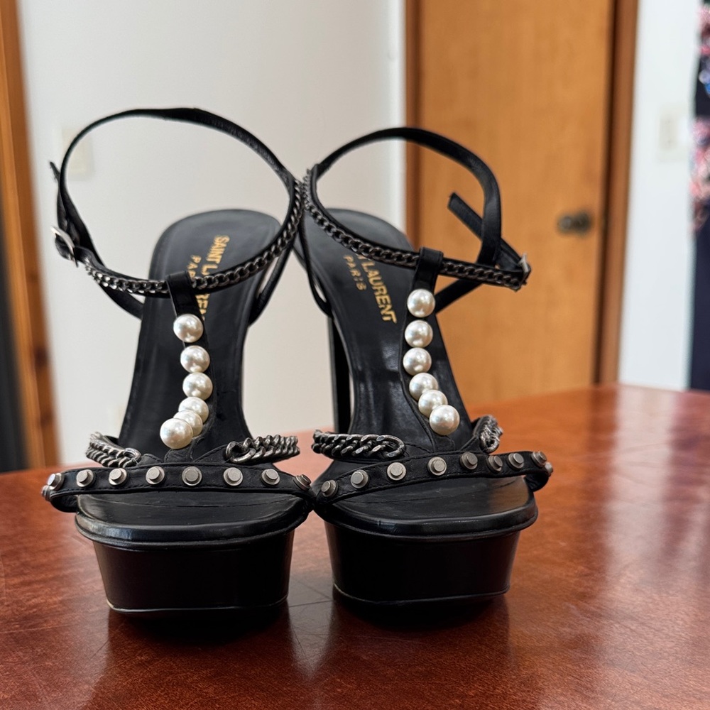 Saint Laurent Paris Pearl and Chain Black Stiletto Platform Sandals Sz 6.5 - Picture 2 of 8
